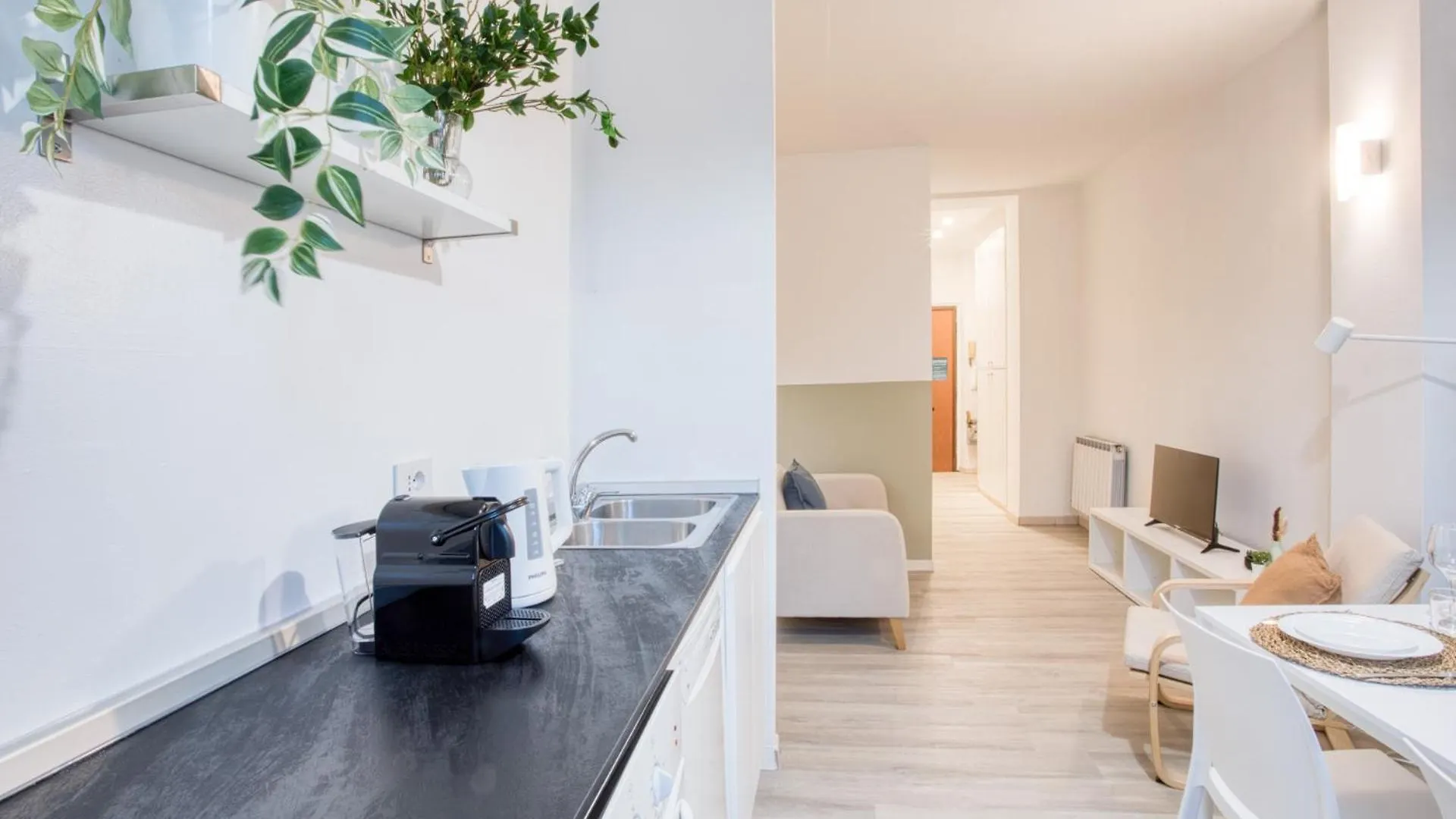 Easylife - Charme E Comfort Nel Cuore Dei Navigli Milano